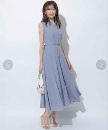 [새상품급] 아푸와이저 리셰 워셔블 펄 버튼 시어 셔츠 원피스 블루