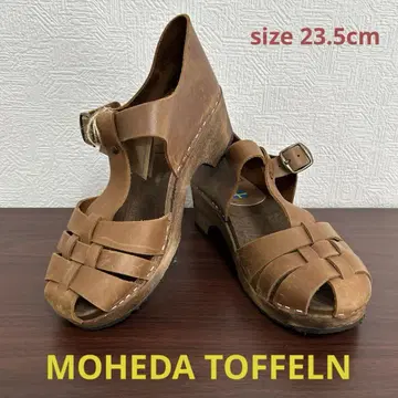모헨다토프테라 브라운 샌들 23.5cm