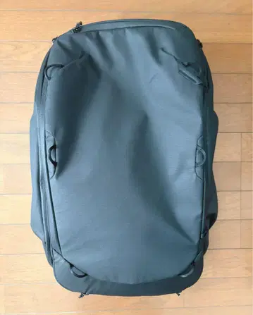 트래블 백팩 45L 블랙 peak design