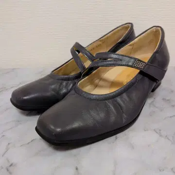 긴자 요시노야 스트랩 펌프스 스퀘어토 22.5cm 다크 그레이