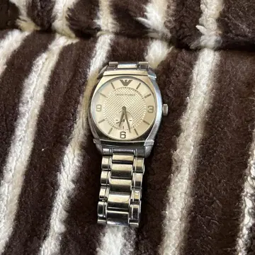 Armani Exchange 아날로그 시계 실버