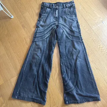 No/faith studios heavy wave denim size M