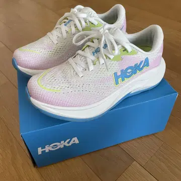 HOKAONEONE 23cm