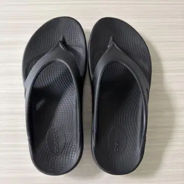 새상품급 OOFOS 우포스 샌들 블랙 비치샌들 27