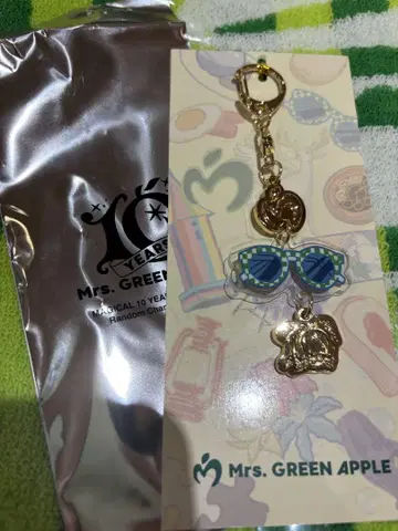 Mrs. GREEN APPLE 10주년 키링 비터 바캉스
