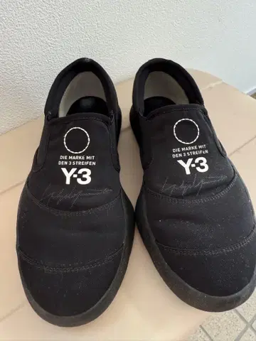 Y-3 슬립온 스니커즈