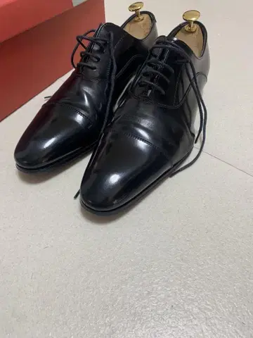 REGAL 가죽 신발