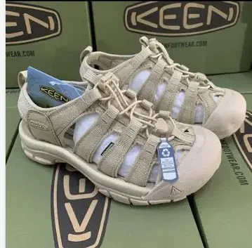KEEN 25cm 스포츠 샌들 베이지