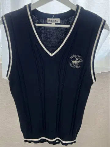 Beverly Hills Polo Club 니트 베스트 네이비