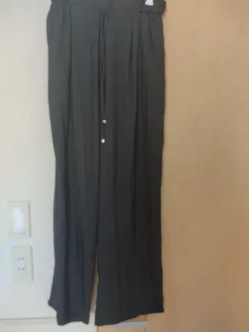 노리즈 블랙 팬츠