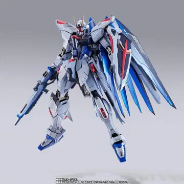 METAL BUILD 프리덤 건담 SNOW SPARKLE ver.