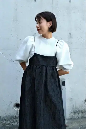 EJIN 벌룬 슬리브 니트 화이트
