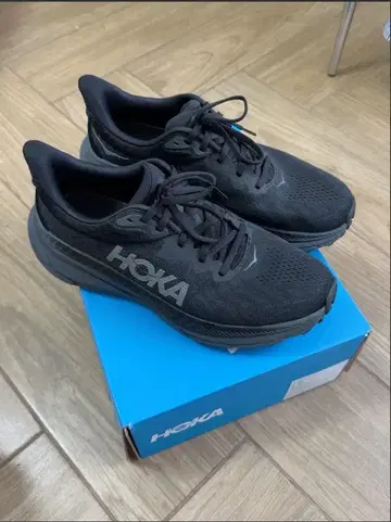 HOKA ONEONE BONDI 8 BLACK 블랙 스니커즈 26cm