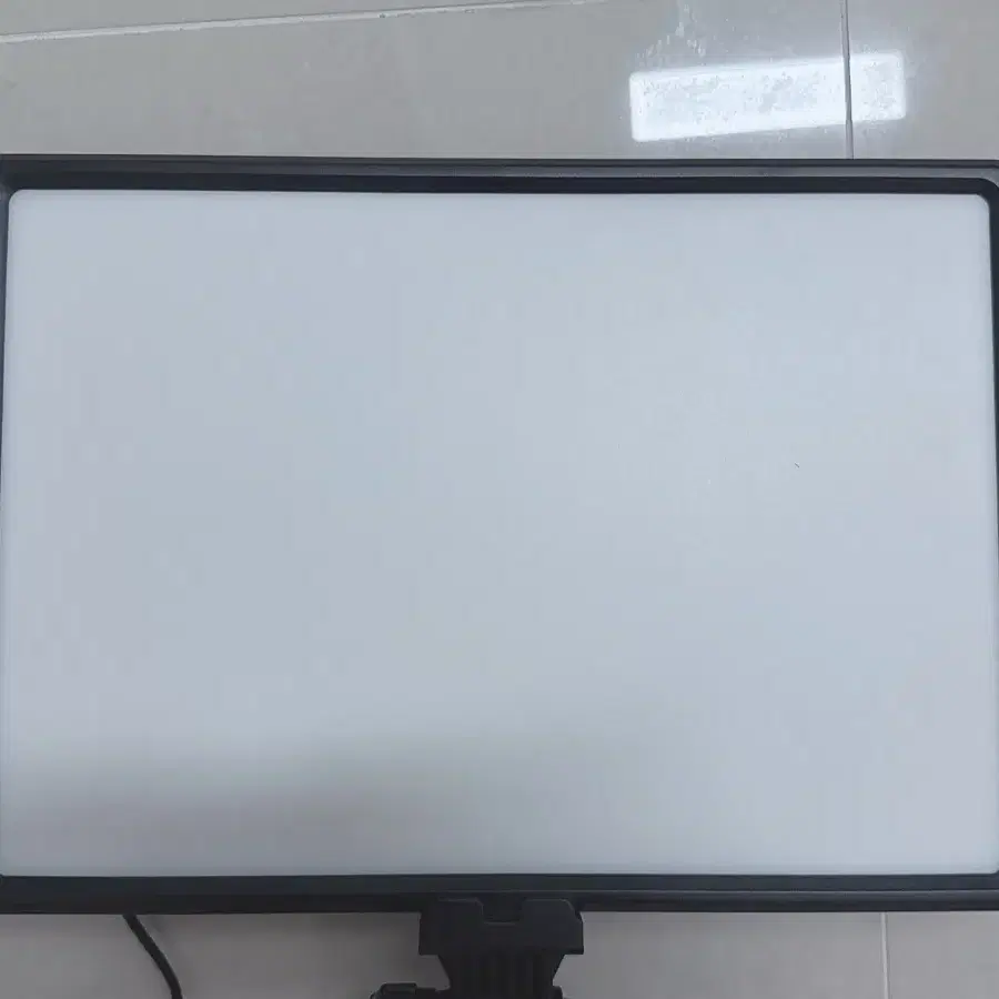 Alphamic W288 Lighting for Photography - New #방송용,#조명,#유튜브,#새상품,#추천 on  Bunjang Global Site.