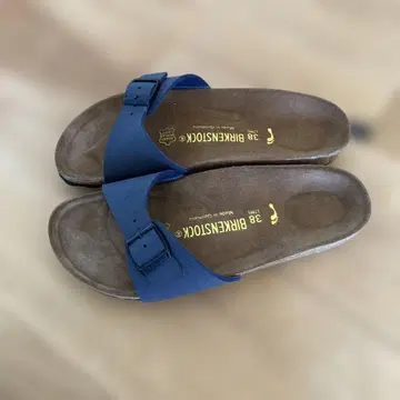 BIRKENSTOCK 사이즈 38
