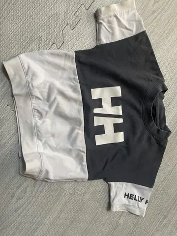 Helly Hansen 로고 트레이너 숏 슬리브 100cm