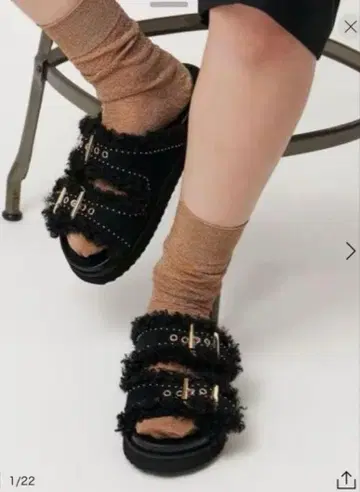 유나이티드 애로우즈 퍼 블랙 샌들 37