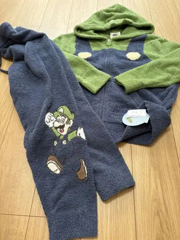 새상품 택 포함 루이지 젤라또피케 룸웨어 세트