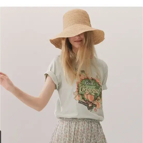 [COYSEIO] MILKY STAR T-SHIRT ★人気★ ○COYSEIO○ 25SS MILKY STAR T-SHIRT ◇送料・関税込