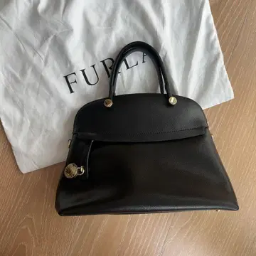 FURLA 블랙 가죽 핸드백