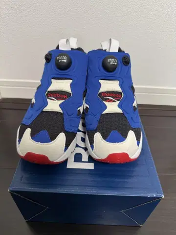 Reebok Insta PUMP FURY 트리코롤 컬러