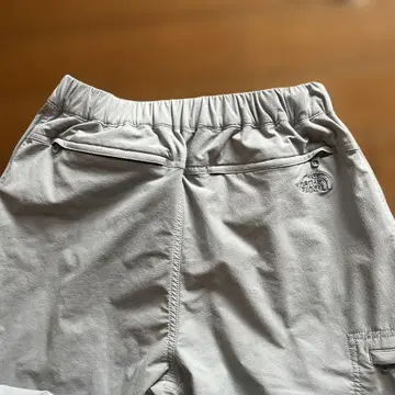 The North Face 그레이 팬츠
