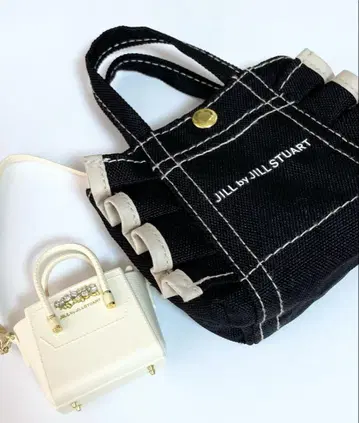 JILL by JILLSTUART 가챠가챠 백