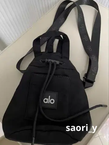 alo yoga 숄더백 인기 블랙