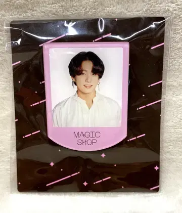 BTS 19년 MAGIC SHOP 정국 아크릴 배지
