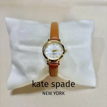 kate spade 아날로그 시계 브라운 가죽 (쉘 다이얼 정품 벨트)