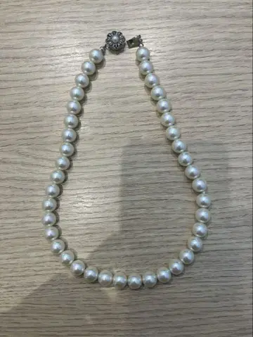 화이트 펄 목걸이 꽃 모양 클래스프 정리품 금제 불명