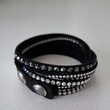 SWAROVSKI 스와로브스키 팔찌