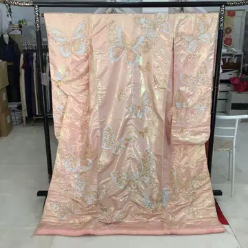 이로 우치카케 오로라 핑크 나비 비즈와 스팽글 장식 16