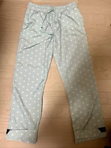 rewardfound 도트 팬츠 M 사이즈
