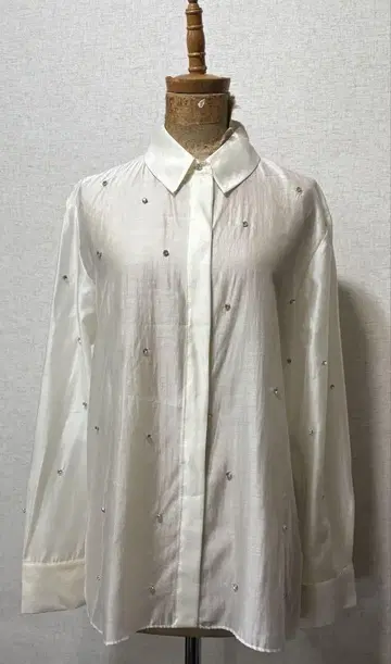 ZARA 블라우스 XS 새상품