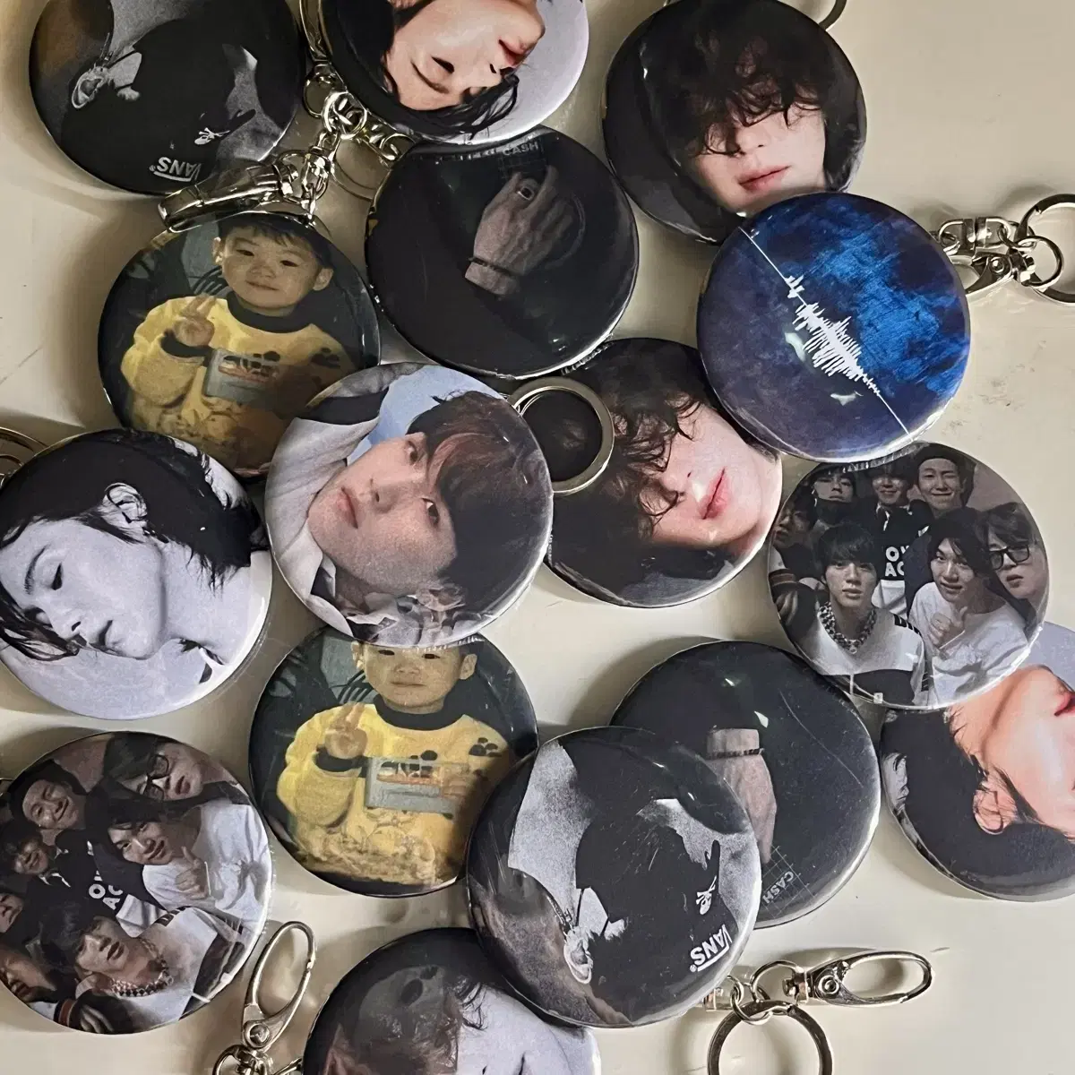 防弾少年団 グッズ ④ BTS Bangtan Suga unofficial goods can badge keyring, can