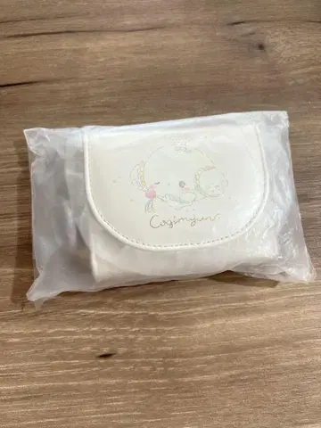 미사용 새상품 코기뮨 오간자 프릴 3단 접이식 지갑