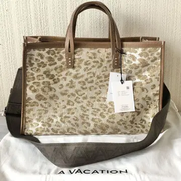 새상품 A VACATION BREAD M 숄더 토트백 레오파드 무늬