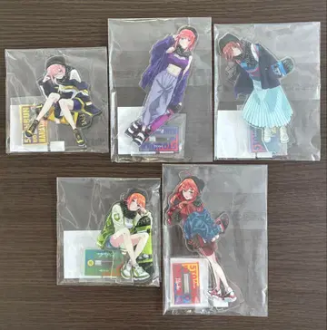 5등분의 신부 아크릴 스탠드 SKATER 이치카 니노 미쿠 요츠바 이츠키