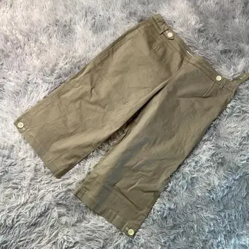 빅 사이즈 15호 Vert Dense 베이지 하프 팬츠 스티치 디자인