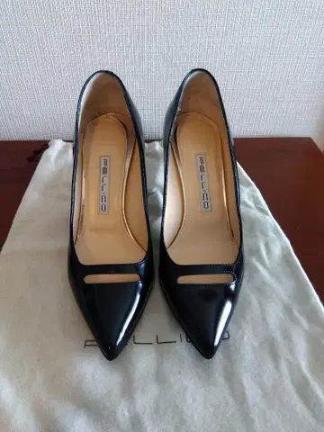 PELLICO 블랙 하이힐 36