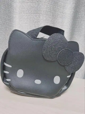 HELLO KITTY x BRILMY 화장품 파우치 블랙