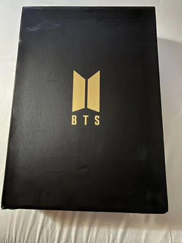 BTS ARMY MEMBERSHIP BOX 08