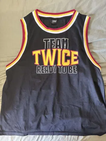 TWICE 유니폼 MOMO 64 탱크탑