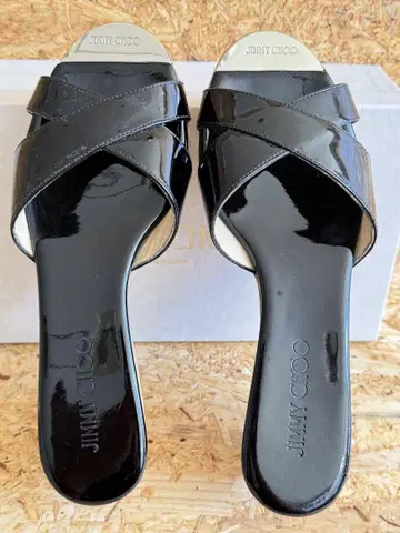 Jimmy Choo 블랙 뮬 코르크 샌들