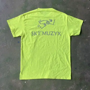 SKATE MUZIK 티셔츠