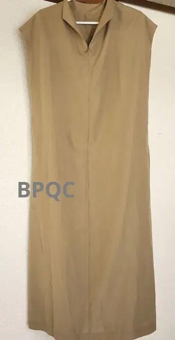 BPQC 미츠코시 이세탄 베이지 롱 원피스