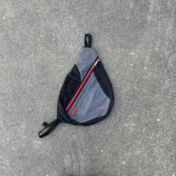 90년대 Nike 숄더백 그레이/블랙/레드 y2k