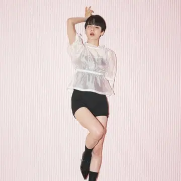 chiffon peplum glossy blouse (white)