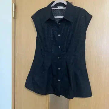 Te chichi 블랙 레이스 프렌치 슬리브 셔츠 컨디션 최상
